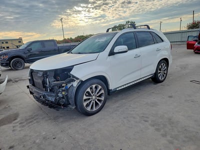 5XYKW4A7XFG****** 2015 Kia Sorento