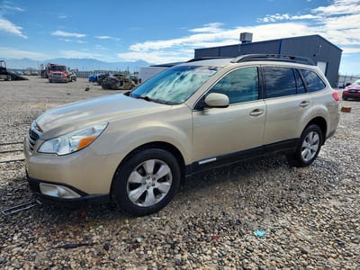 4S4BRBCC2A3****** 2010 Subaru Outback