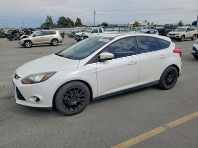 1FAHP3N23CL****** 2012 Ford Focus