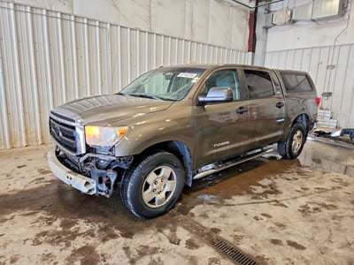 5TFDM5F10CX****** 2012 Toyota Tundra
