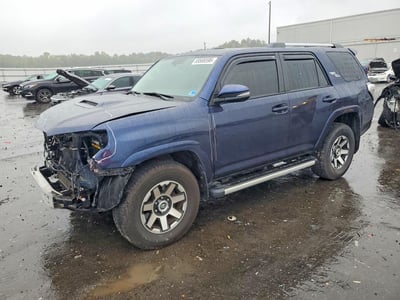 JTEBU5JR1J5****** 2018 Toyota 4Runner