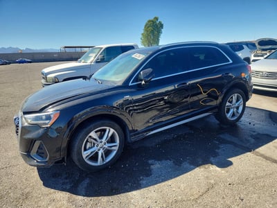 WA1DECF36M1****** 2021 Audi Q3