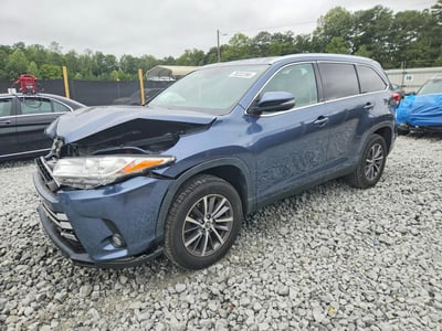 5TDKZRFH2KS****** 2019 Toyota Highlander