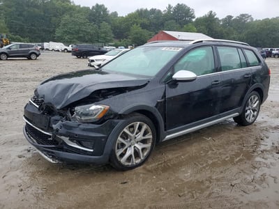 3VWH17AU2KM****** 2019 Volkswagen Golf Alltrack