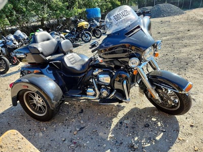 2017 Harley-Davidson FLHTCUTG
