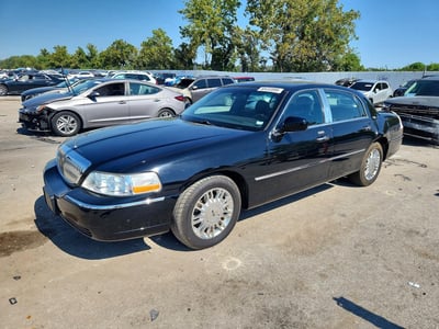 2LNHM82W18X****** 2008 Lincoln Town Car