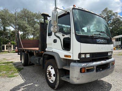 4GTJ7C13XYJ****** 2000 Isuzu F7