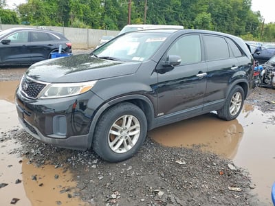 5XYKTCA63FG****** 2015 Kia Sorento