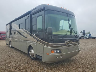 4UZAB2BV96C****** 2006 Freightliner Xc Raised Rail