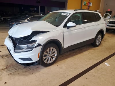 3VV0B7AX5JM****** 2018 Volkswagen Tiguan