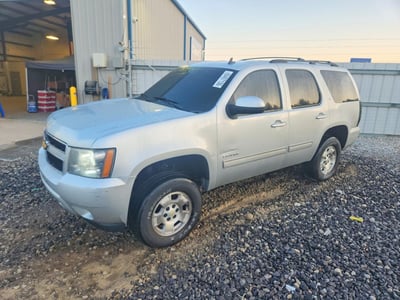1GNSKBE07CR****** 2012 Chevrolet Tahoe