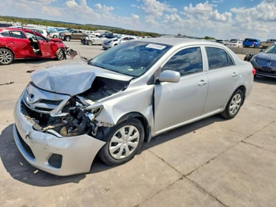 5YFBU4EE9DP****** 2013 Toyota Corolla