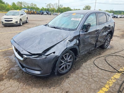 JM3KFBCM2J0****** 2018 Mazda CX-5