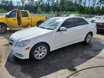 WDDHF5KBXDA****** 2013 Mercedes-Benz E-Class