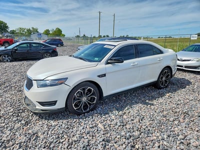 2015 Ford Taurus