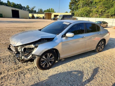 1HGCR2F33DA****** 2013 Honda Accord