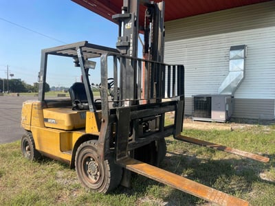AT19C5**** 2008 Caterpillar Dp40kl1