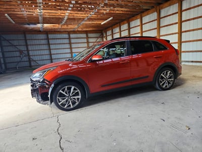 KNDCC3LC2M5****** 2021 Kia Niro