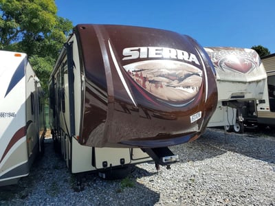4X4FSEP23GJ****** 2016 Forest River Sierra Towables