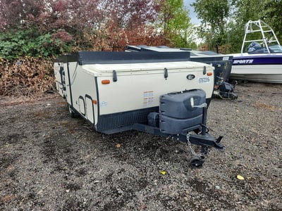4X4CFSU12HD****** 2017 Forest River Flagstaff Camping Trailer
