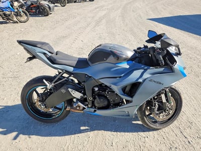 JKBZXJK17SA****** 2025 Kawasaki Zx636kr