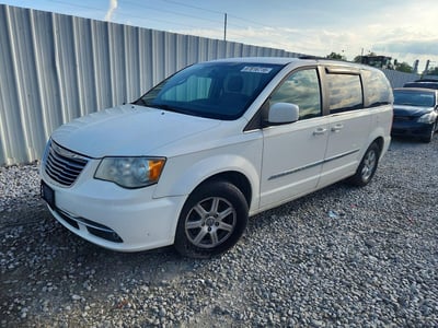2C4RC1BGXCR****** 2012 Chrysler Town & Country