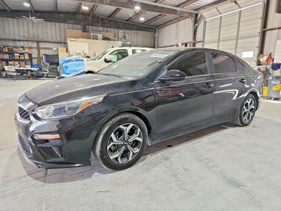 3KPF24AD8KE****** 2019 Kia Forte