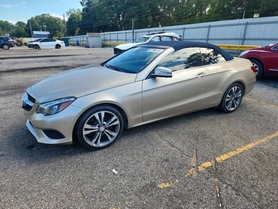 WDDKK6FF3GF****** 2016 Mercedes-Benz E-Class