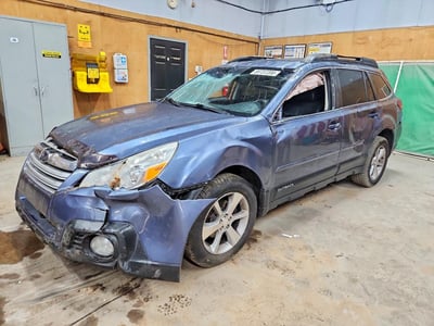 4S4BRCKC4D3****** 2013 Subaru Outback