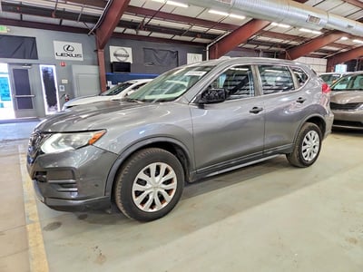 KNMAT2MV4HP****** 2017 Nissan Rogue