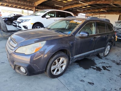 4S4BRBGC6D3****** 2013 Subaru Outback