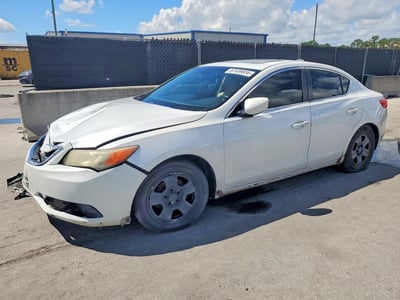 19VDE1F56DE****** 2013 Acura ILX