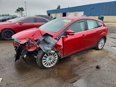 1FAHP3N24CL****** 2012 Ford Focus