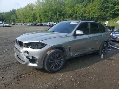 5YMKT6C5XH0****** 2017 BMW X5 M