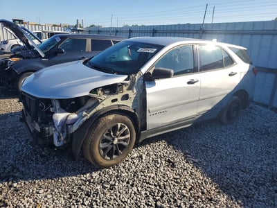 3GNAXHEV8JL****** 2018 Chevrolet Equinox