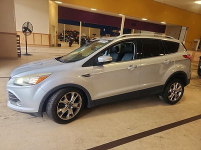 1FMCU9J9XEU****** 2014 Ford Escape
