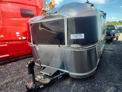 1STC9AD14EJ****** 2014 Airstream Unknown