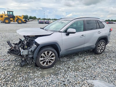 2T3C1RFVXMC****** 2021 Toyota RAV4