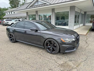 WAUF2AFC9DN****** 2013 Audi S6