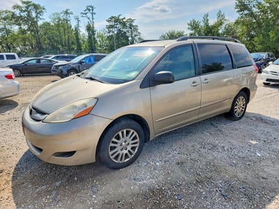 5TDJK4CC4AS****** 2010 Toyota Sienna