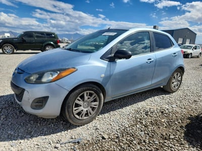 JM1DE1KY1D0****** 2013 Mazda 2