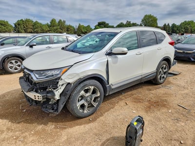 5J6RW2H91JL****** 2018 Honda CR-V