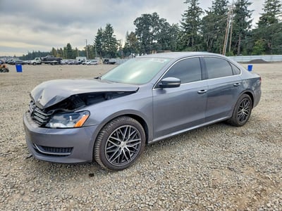 1VWBV7A30FC****** 2015 Volkswagen Passat