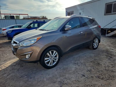 KM8JU3AC2CU****** 2012 Hyundai Tucson