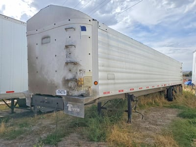 48X2F3924B1****** 2011 Travis Wave Wedge