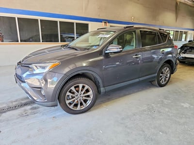 JTMDFREV1JJ****** 2018 Toyota RAV4