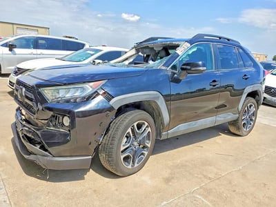 2T3J1RFV8KW****** 2019 Toyota RAV4