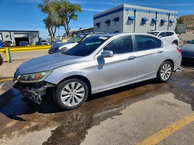 1HGCR2F79DA****** 2013 Honda Accord