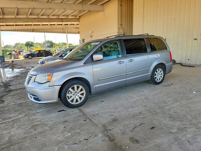 2C4RC1BGXGR****** 2016 Chrysler Town & Country