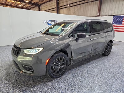 2C4RC1GG3SR****** 2025 Chrysler Pacifica